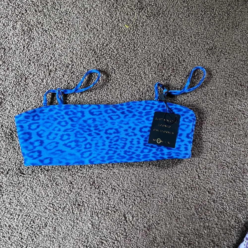 Skatie bikini top. NWT